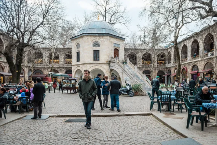 Meteoroloji'den sarı ve turuncu kodlu uyarı! Bursa'da bug&uuml;n nasıl olacak?