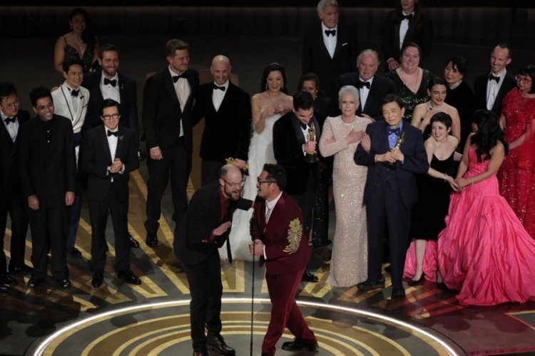 Oscar'ın kazananları belli oldu: 7 &ouml;d&uuml;l aynı filme