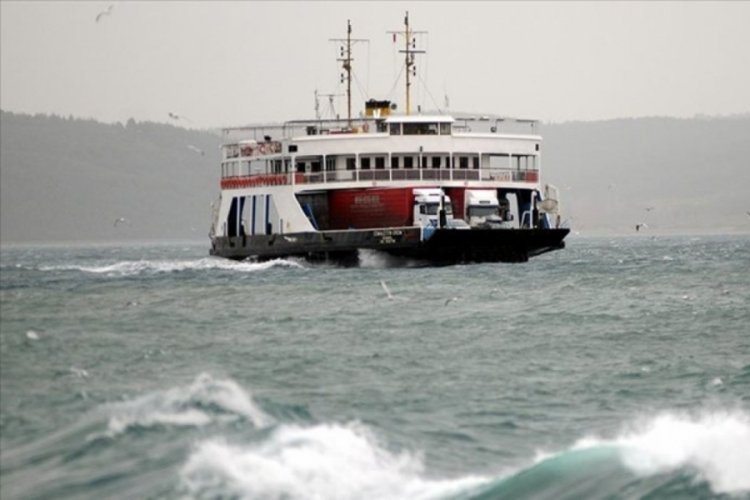 &Ccedil;anakkale'de feribot seferlerine hava engeli