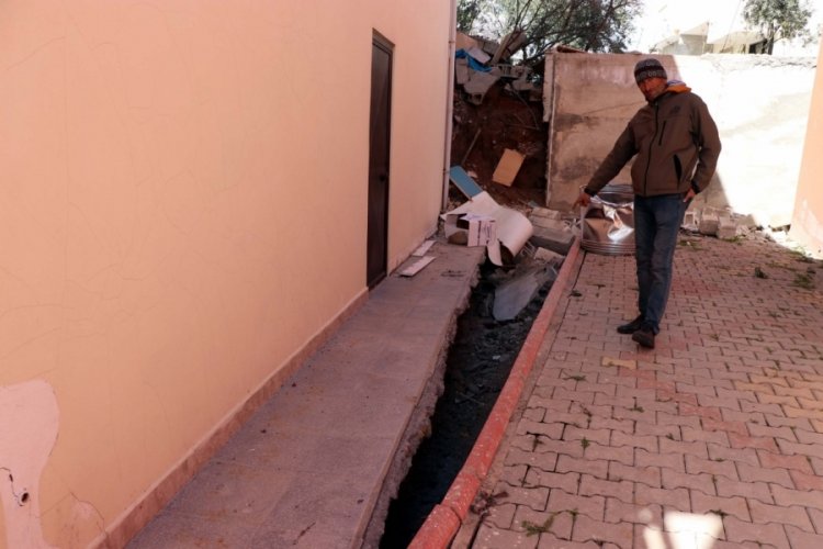 Kahramanmaraş'ta binanın y&ouml;n&uuml; değişmiş