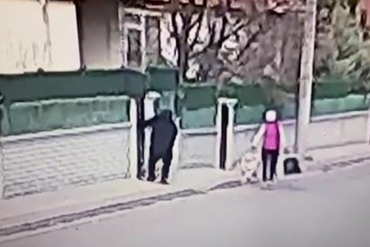 Konya'da &ccedil;eyiz hırsızlığı kamerada
