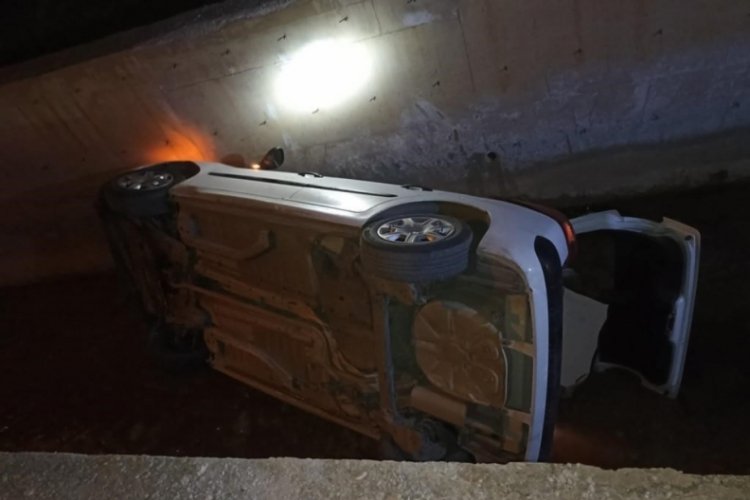 Van, &Ccedil;atak'da feci kaza: 2 yaralı