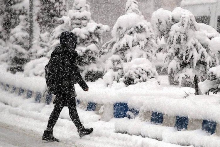 Samsun ve Yozgat'ın 3 il&ccedil;esinde eğitime kar engeli