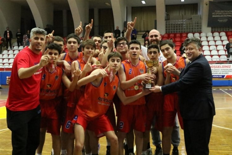 Aydın'da Erkekler U16 Basketbol Turnuvası'nın şampiyonu a&ccedil;ıklandı