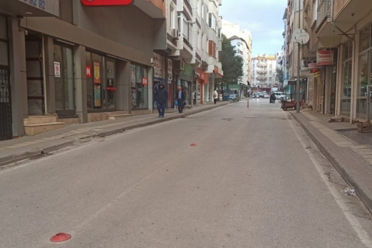 Bursa'da ara&ccedil; s&uuml;r&uuml;c&uuml;lerine hacı yatmaz duba dayanmıyor
