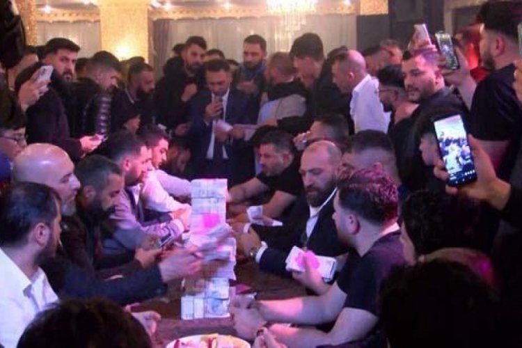 Aşiretin s&uuml;nnet d&uuml;ğ&uuml;n&uuml;nde milyonlar havada u&ccedil;uştu!