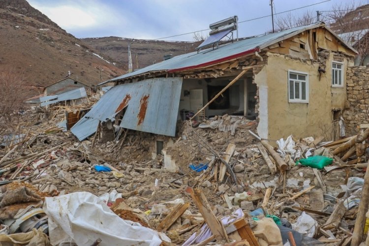 Malatya'da mahallelerinin başka yere taşınmasını istiyorlar