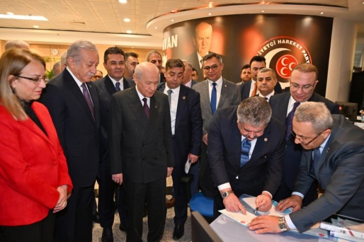 Devlet Bah&ccedil;eli adaylık başvurusunu yaptı