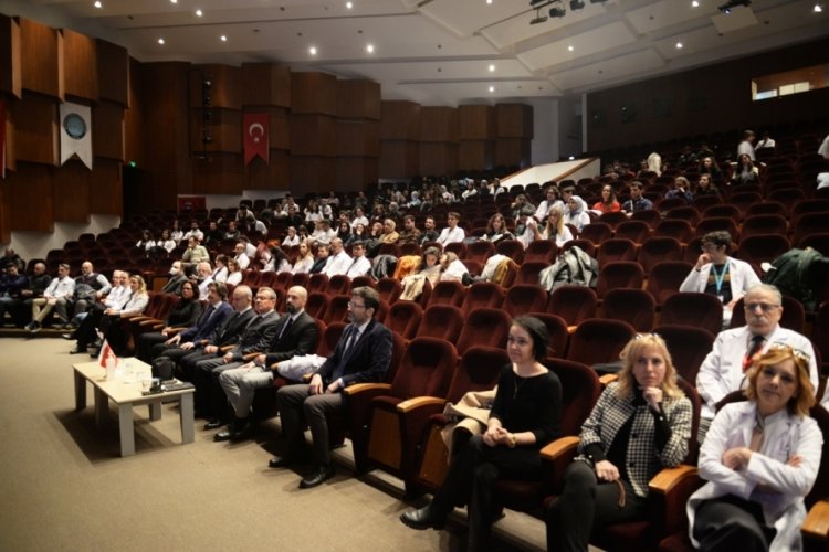 14 Mart'a BU&Uuml;'de buruk kutlama