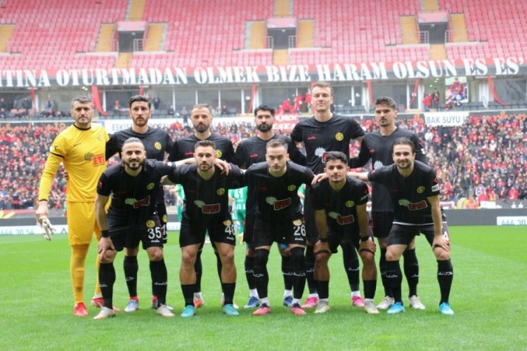 Eskişehirspor son haftalarda ciddi &ccedil;ıkış yakaladı
