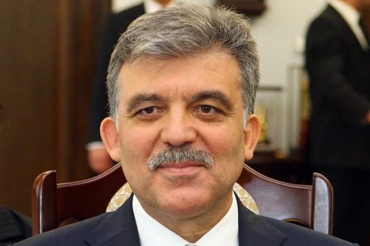Abdullah G&uuml;l'den h&uuml;k&uuml;mete afet &ouml;nerisi