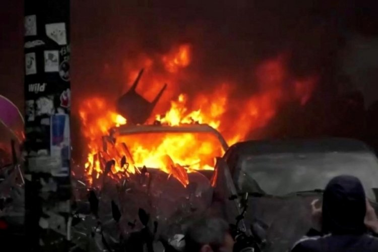 Holiganlar Napoli'de  ter&ouml;r estirdi