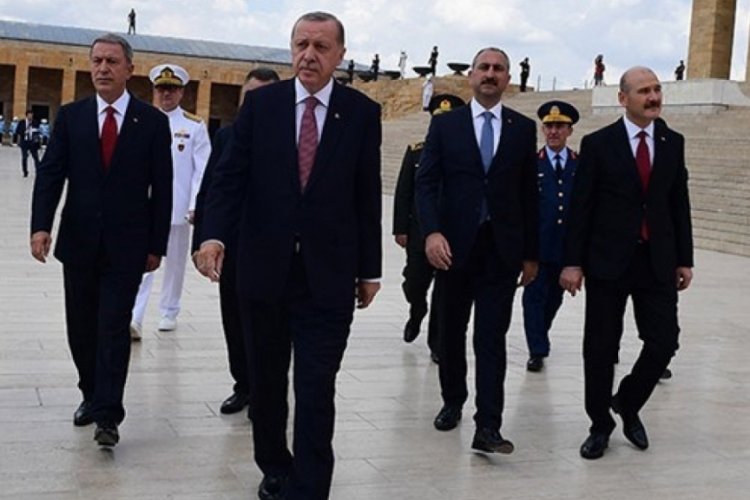 Cumhurbaşkanı Erdoğan bakanları 'b&uuml;y&uuml;kşehirlerden aday' g&ouml;sterecek iddiası