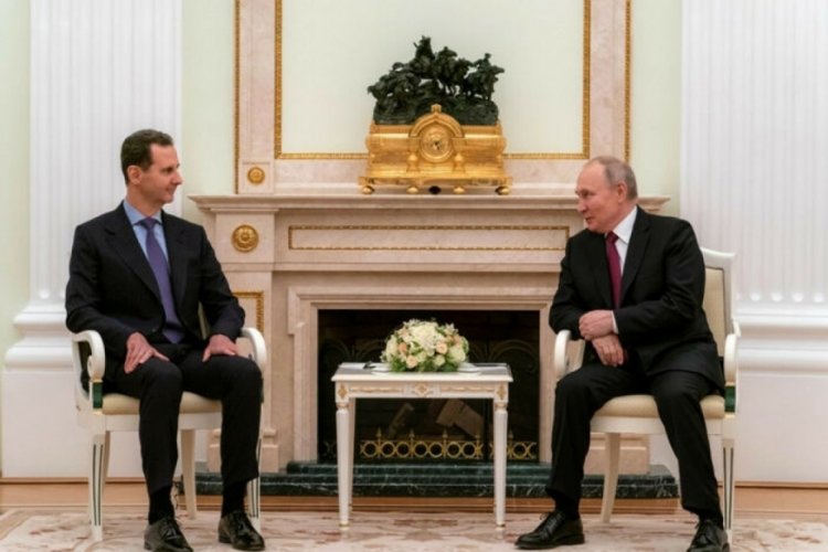 Vladimir Putin, Suriye Devlet Başkanı Beşar Esad ile g&ouml;r&uuml;şt&uuml;