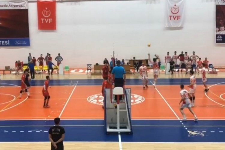 Filenin efeleri, final grubunu son ma&ccedil;a bıraktı