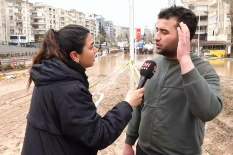 Şanlıurfa'daki selde kurtarılmayı bekledi