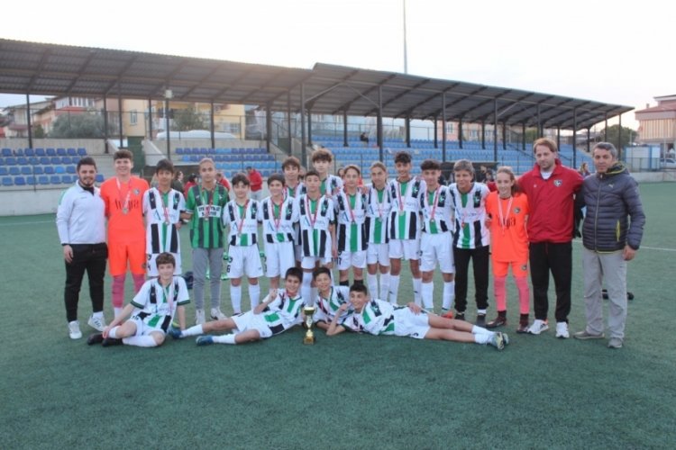 Denizlispor'un pilot takımından 27 ma&ccedil;ta 27 galibiyet