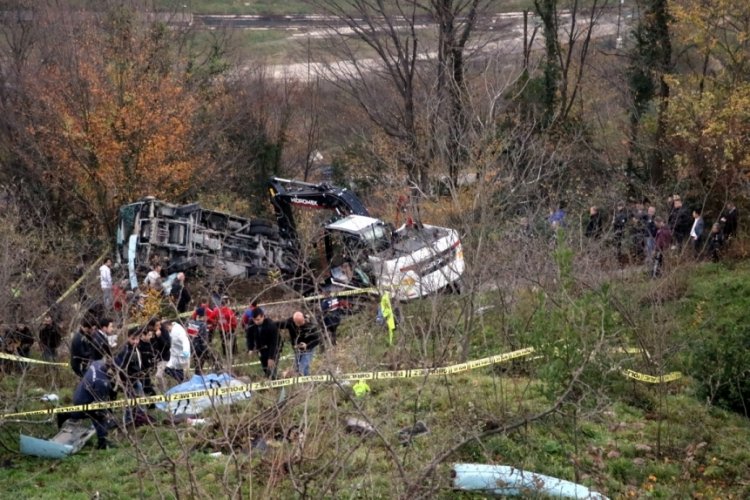 Zonguldak'ta B&uuml;şra'nın &ouml;ld&uuml;ğ&uuml; servis kazasında istenen cezalar belli oldu