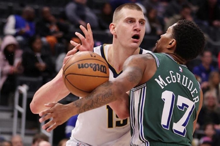 Nikola Jokic, double-double yaptı