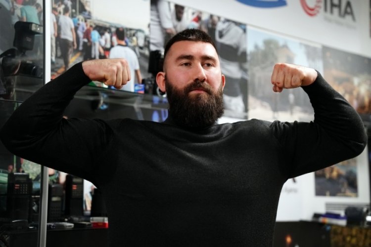 Milli Boks&ouml;r Muhammed Dursun'un şampiyonluk m&uuml;cadelesi