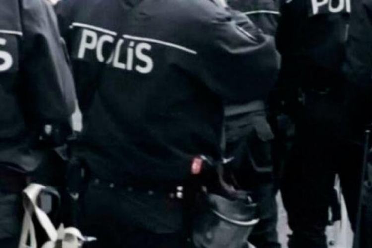 Aydın'da yemeğin kokusunu beğenmedi, komşusunu polise şikayet etti