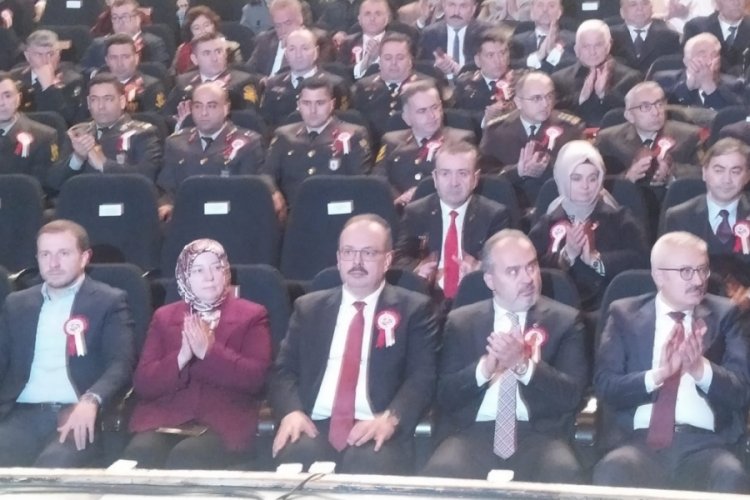 Bursa Anadolu Lisesi'nden &Ccedil;anakkale Şehitlerini anma programı