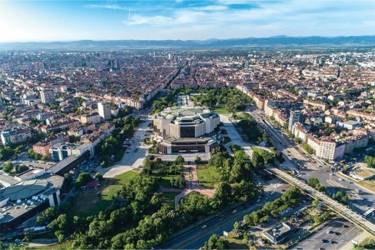 Bulgaristan'da erken se&ccedil;imde İzmir damga vuracak!