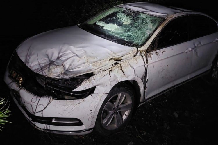 MHP'nin belediye başkanlarının olduğu otomobil takla attı: 2 yaralı