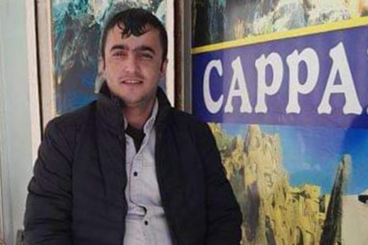 İlişki yaşadığı evli kadının babası tarafından &ouml;ld&uuml;r&uuml;ld&uuml;