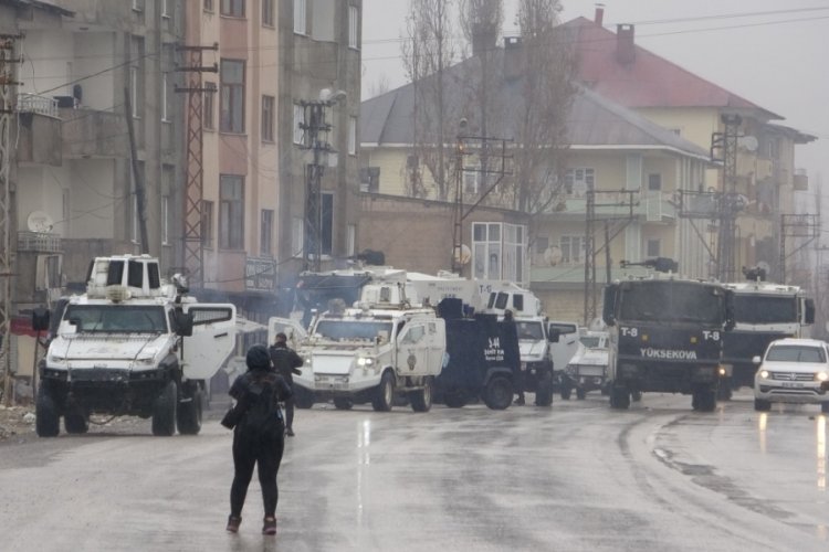Hakkari'de nevruz kutlamaları sonrası ortalık karıştı