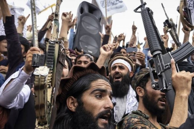 Afganistan'da kamuda akraba atamaları yasaklandı
