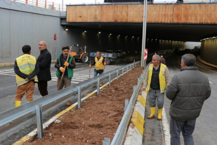 Şanlıurfa'daki Abide K&ouml;pr&uuml;l&uuml; Kavşağı yenilendi