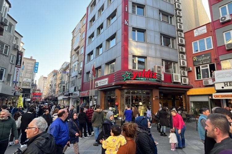 Balıkesir'de baca yangını panik yarattı