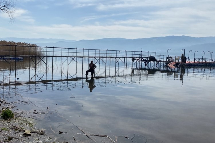 Sapanca G&ouml;l&uuml; yağışların ardından suya kavuştu