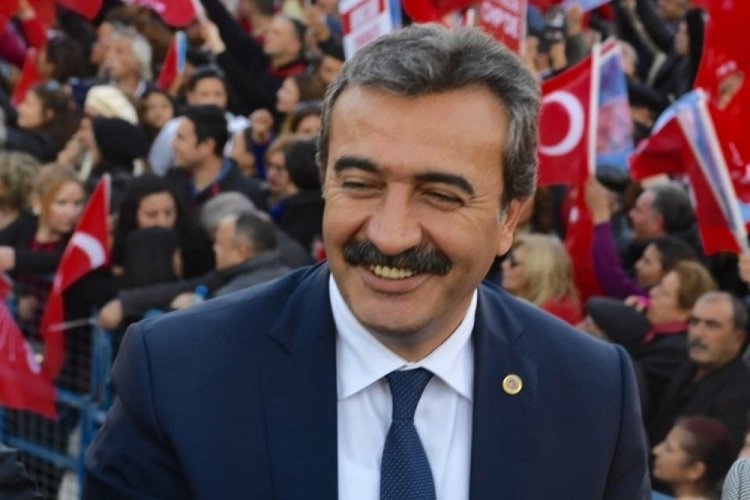 Adana'da &Ccedil;ukurova Belediye Başkanı Soner &Ccedil;etin'e suikast girişimi