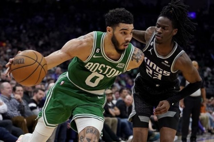Boston Celtics, konferans ikinciliğini s&uuml;rd&uuml;rd&uuml;