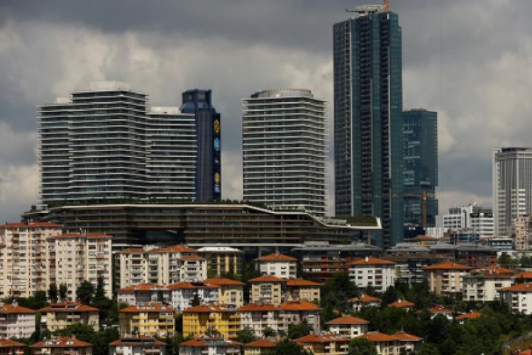 İstanbul'da g&ouml;&ccedil; dalgası
