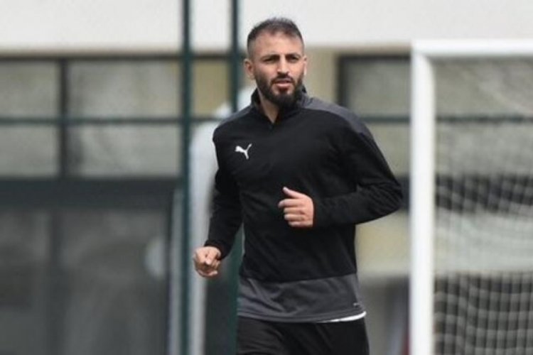 Manisa FK'da Nizamettin &Ccedil;alışkan sahalara d&ouml;nd&uuml;