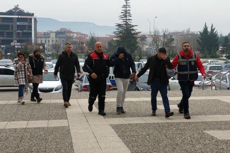Bolu'da 3 hırsızlık ş&uuml;phelisi yakalandı