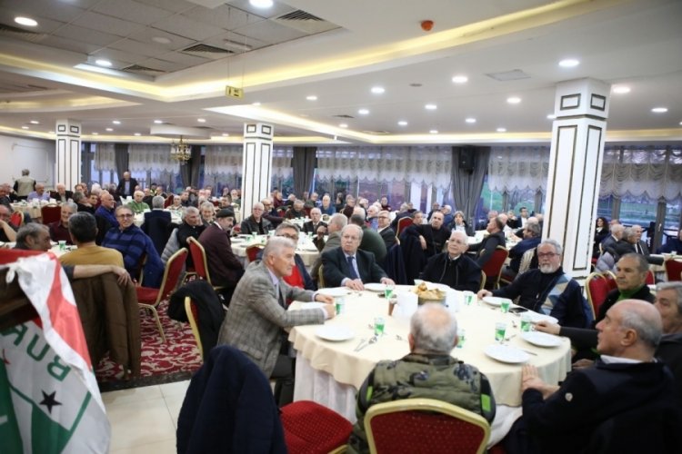 Eskimeyen kramponlar buluştu