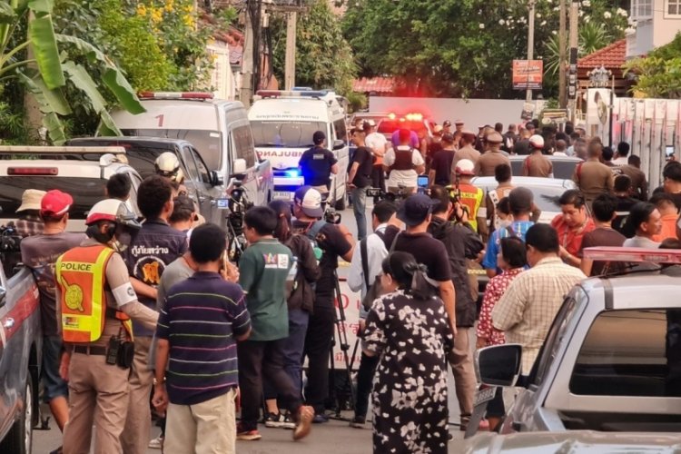 Tayland'da eski asker sokakta dehşet sa&ccedil;tı: 3 &ouml;l&uuml;