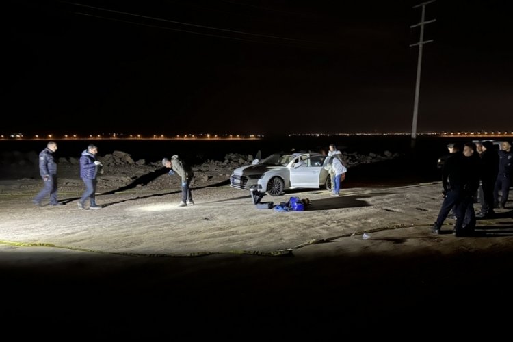 Diyarbakır'da sahur vakti aracında kurşunlanarak &ouml;ld&uuml;r&uuml;ld&uuml;
