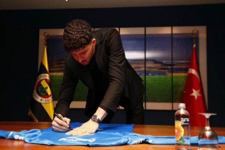 Fenerbah&ccedil;e'de Altay Bayındır ger&ccedil;eği