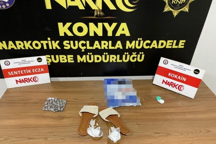 Kargoyla gelen terlikten kokain &ccedil;ıktı