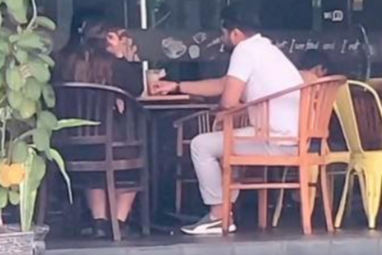 Kocası ihanet etti! Sosyal medyada...