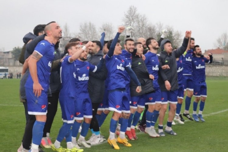 Mustafakemalpaşaspor Belediye Şampiyonluğunu&nbsp;ilan&nbsp;etti!
