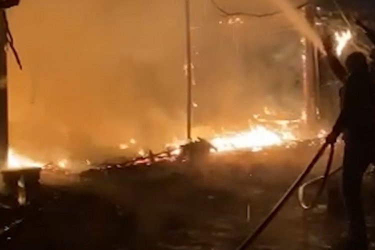 Rize'de lokantada &ccedil;ıkan yangın s&ouml;nd&uuml;r&uuml;ld&uuml;