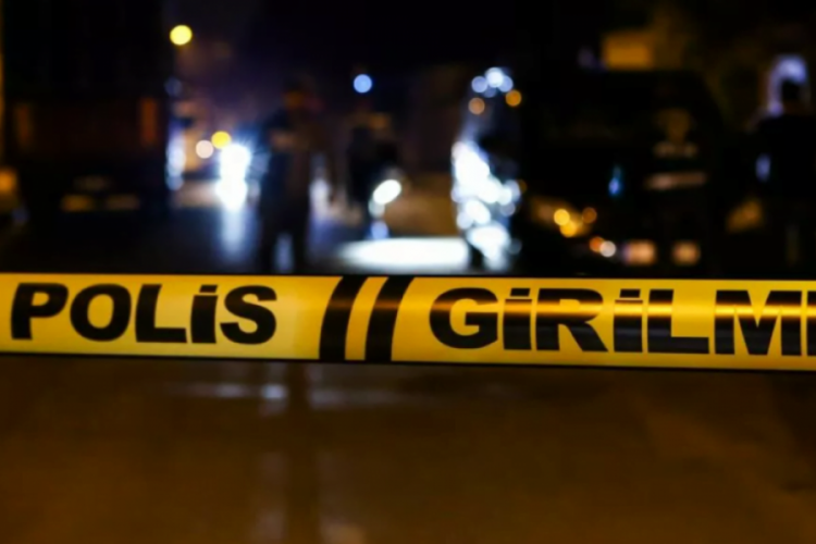 Balıkesir'de g&ouml;lette erkek cesedi bulundu