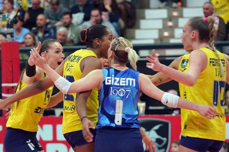 CEV Şampiyonlar Ligi'nde Fenerbah&ccedil;e Opet-VakıfBank derbisi