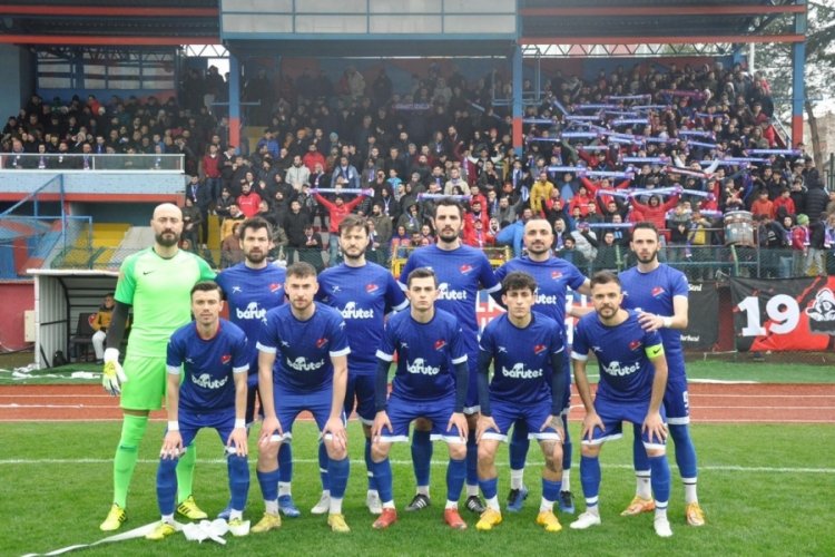 Mustafakemalpaşaspor Belediye şampiyon oldu